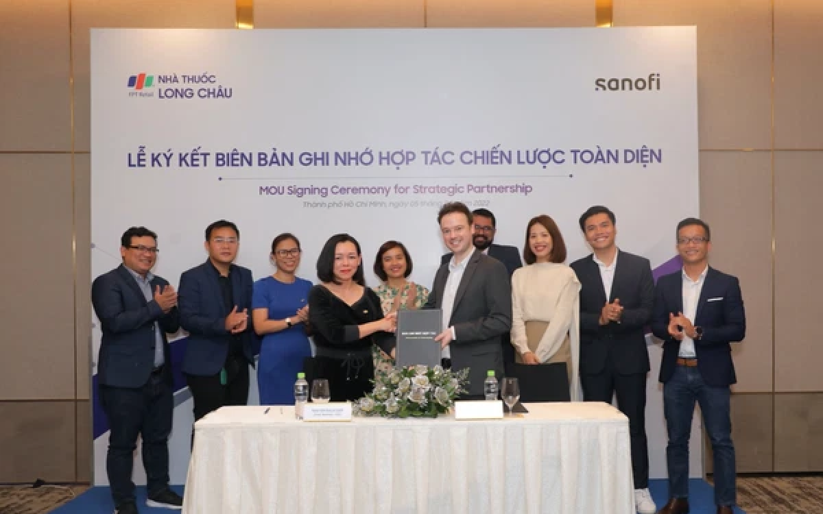 FPT Long Châu hợp tác cùng Sanofi dẫn đầu xu hướng FMCH Việt Nam